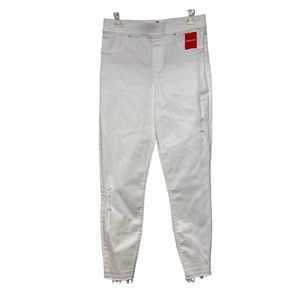SPANX White Distressed Skinny Raw Hem Pull-on Jeans Size M NWT
